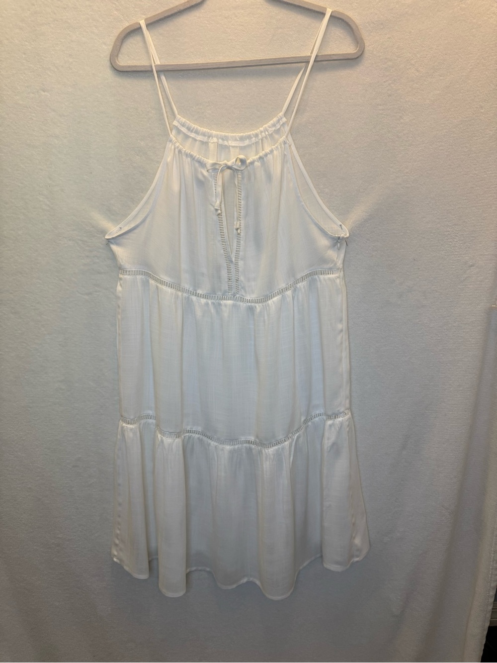 Lovely White Ladder Lace Dress or Coverup
Sz L Feminine Boho Resort Cruise Beach